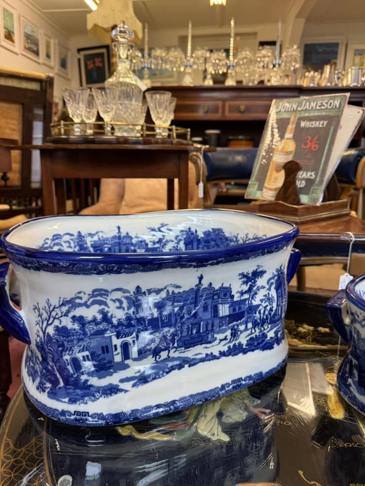 Large & Small Blue/White Ceramic Planters