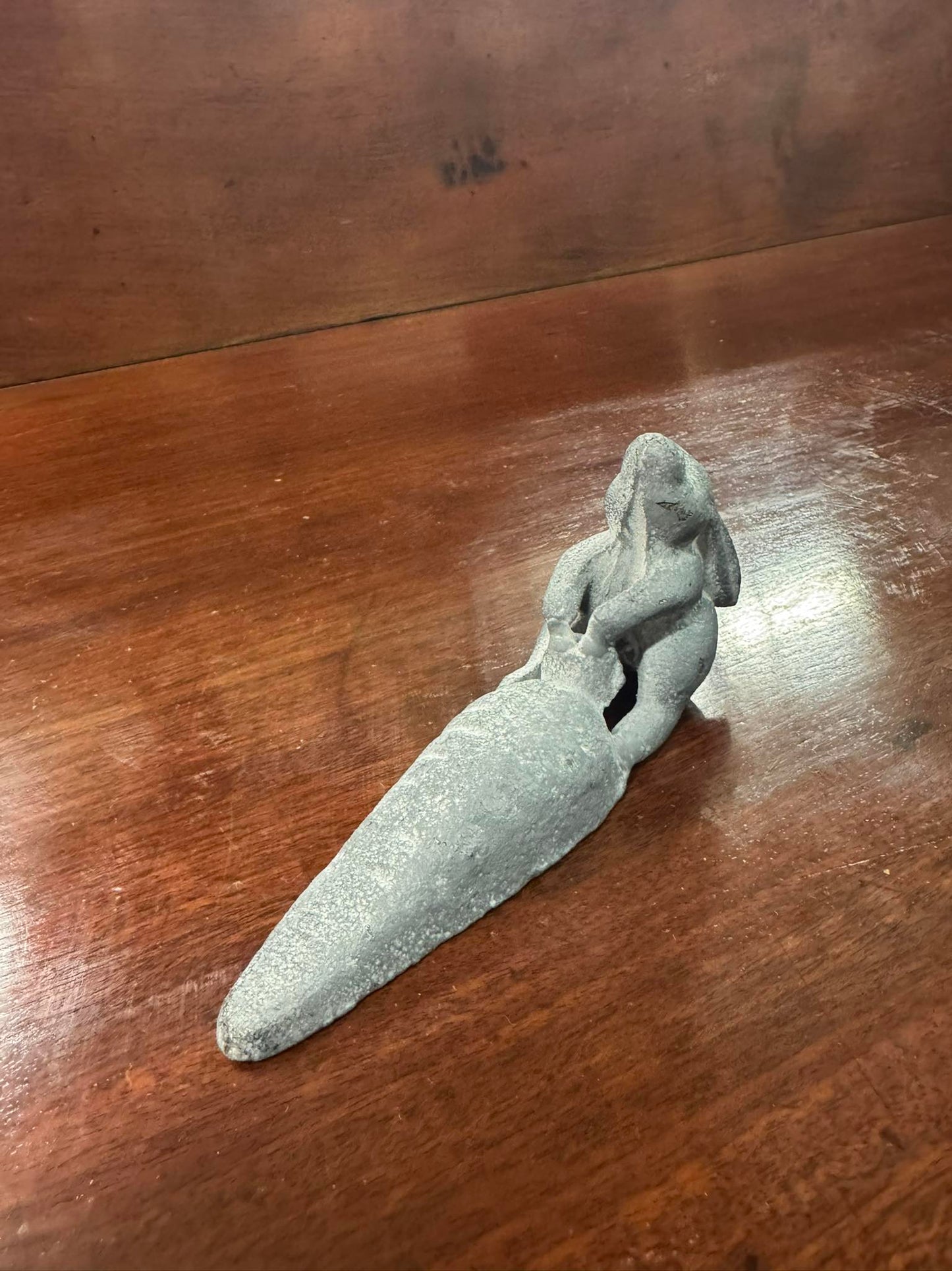 Fun Cast Iron Rabbit & Carrot Doorstop