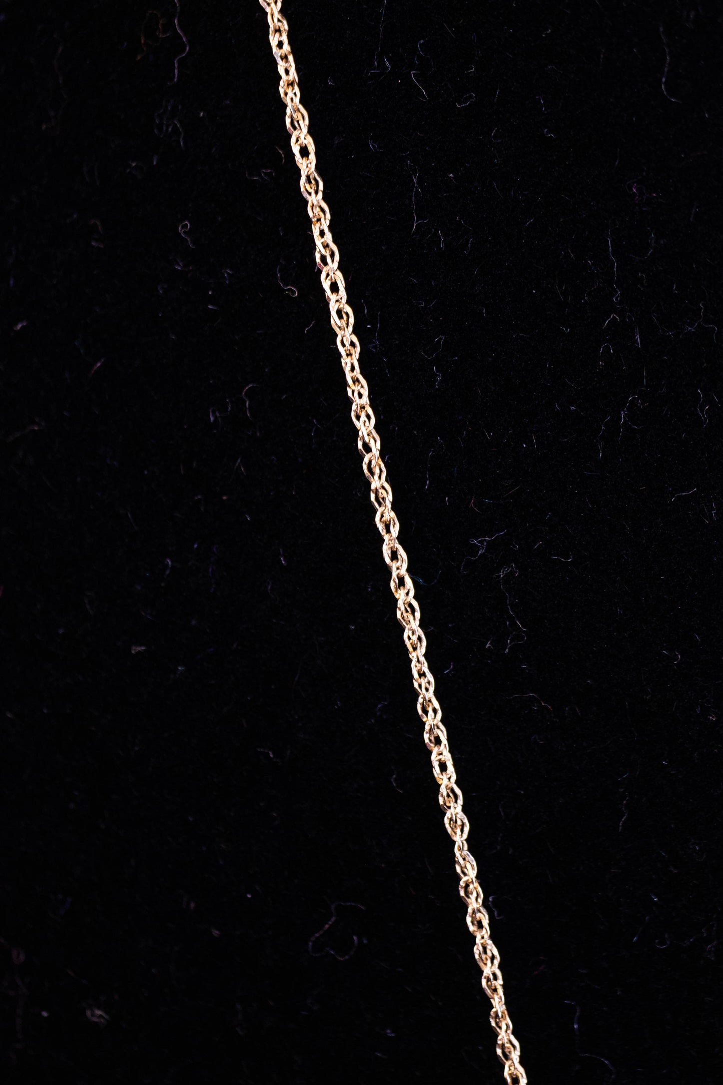 Gold and Amethyst Pendant Necklace
