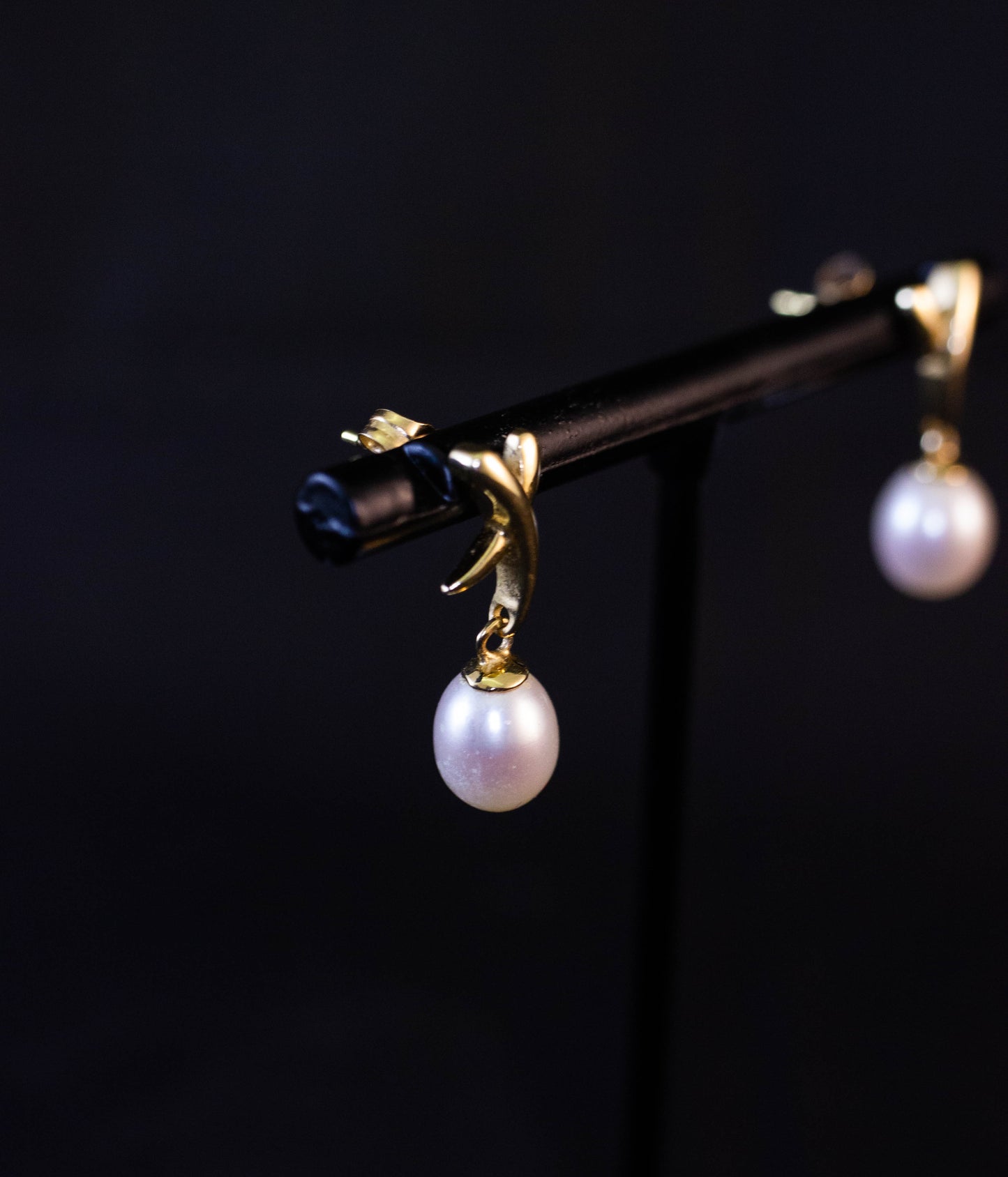 Pearl Dangle Earrings