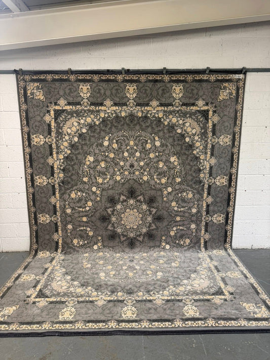 Superb Embossed Grey Ground Rug