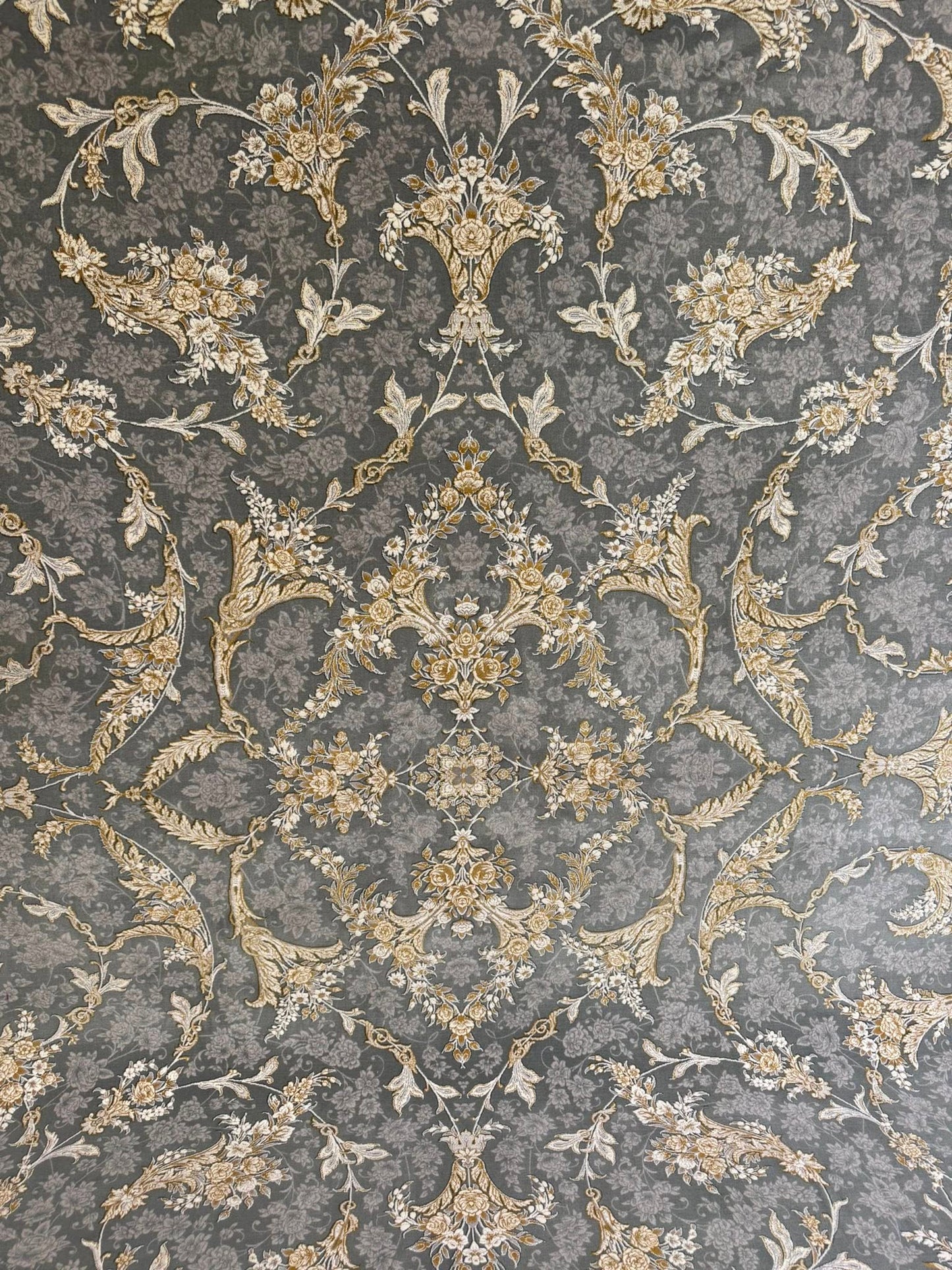 Superb Embossed Ground Rug with Allover Design