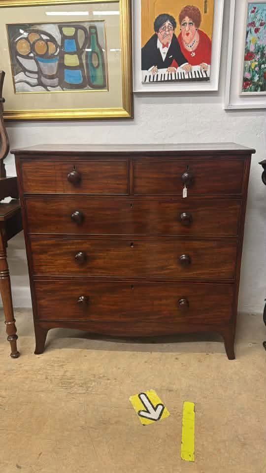 Victorian Mahogany Chest of Drawers