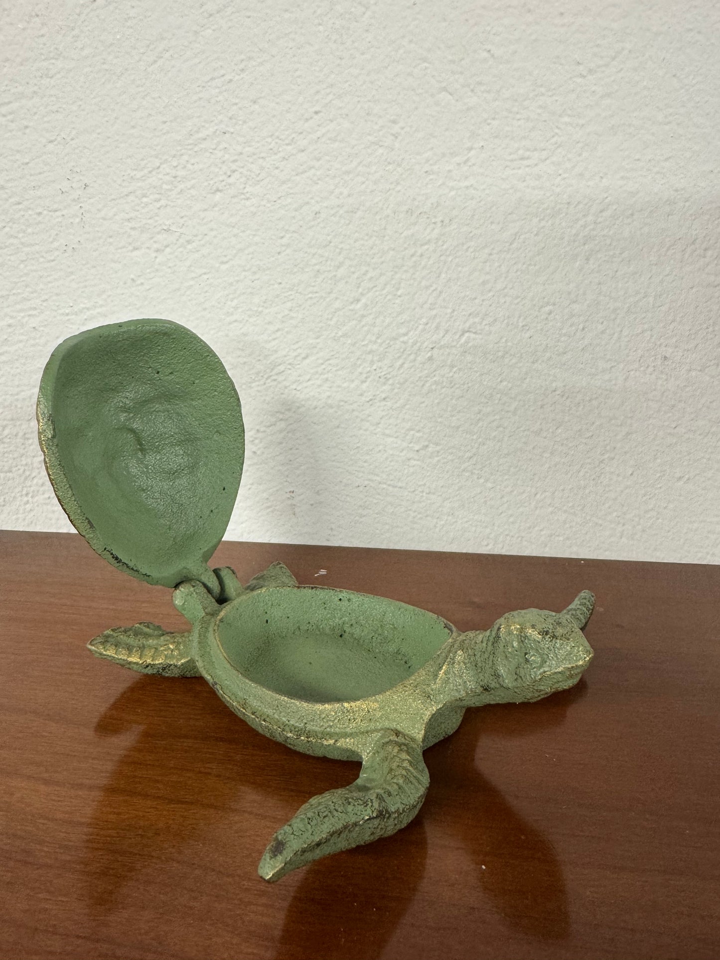 Fun Cast Iron Turtle Key Holder