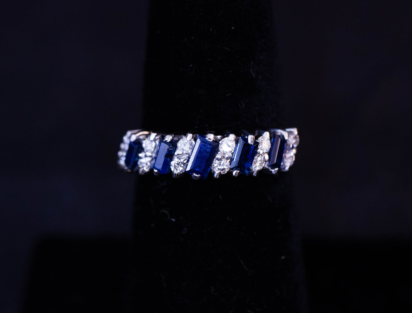 Diamond & Sapphire Ring