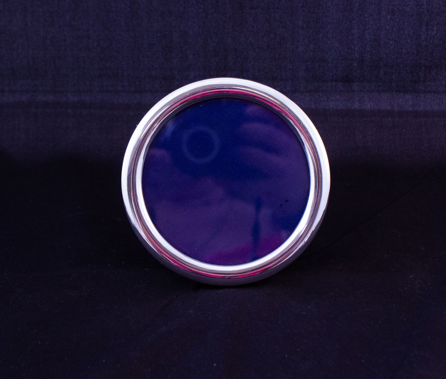 Round Silver Frame