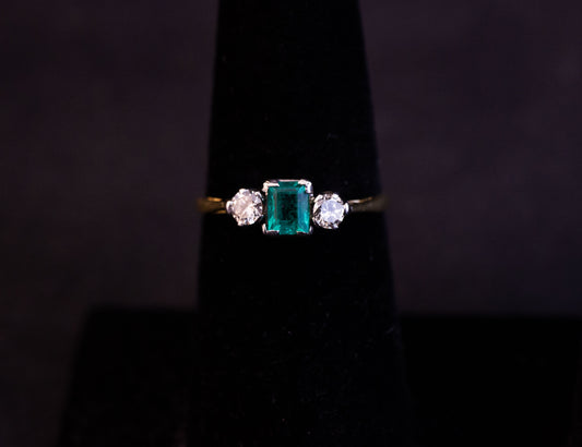 Emerald Diamond Ring