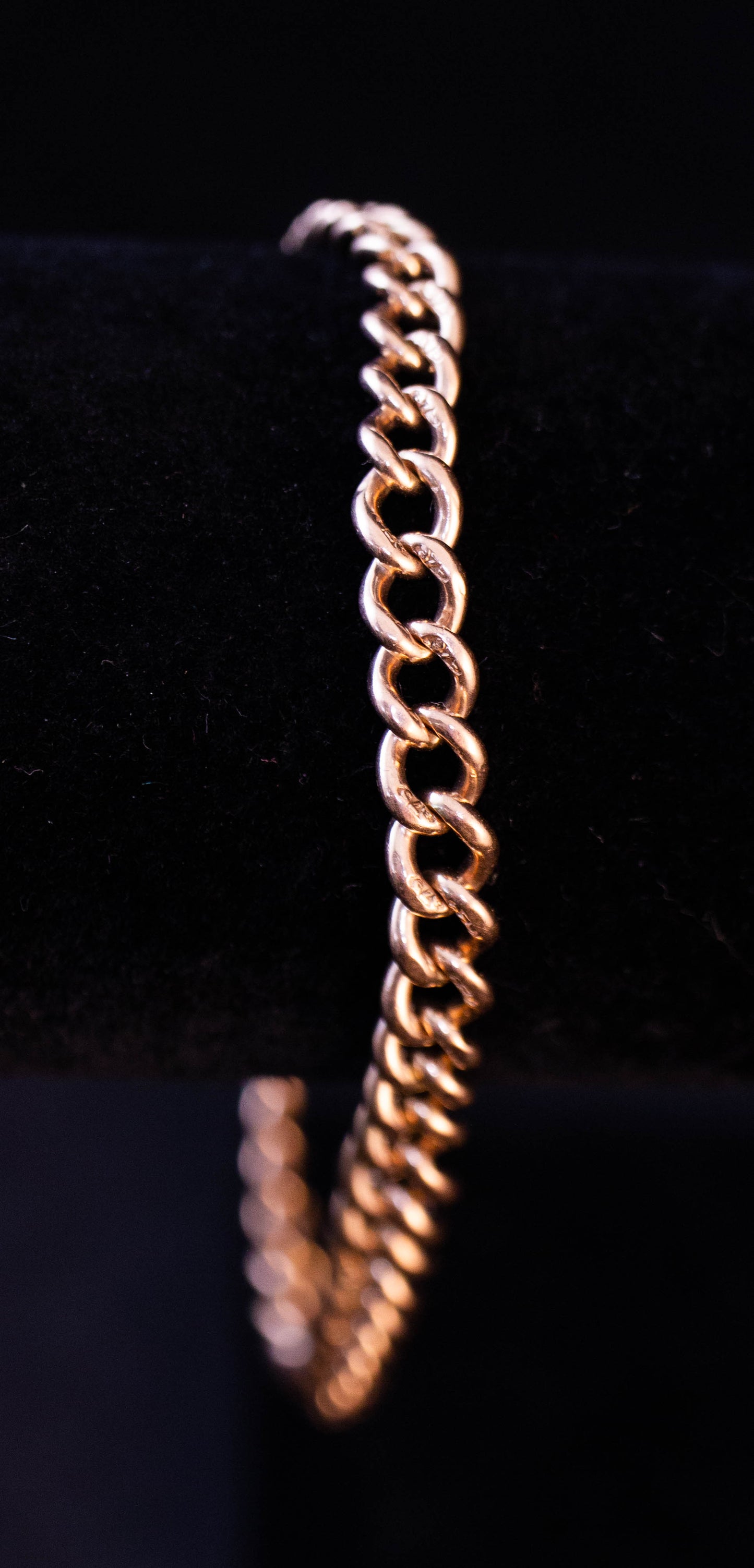 Gold Curb Link Bracelet