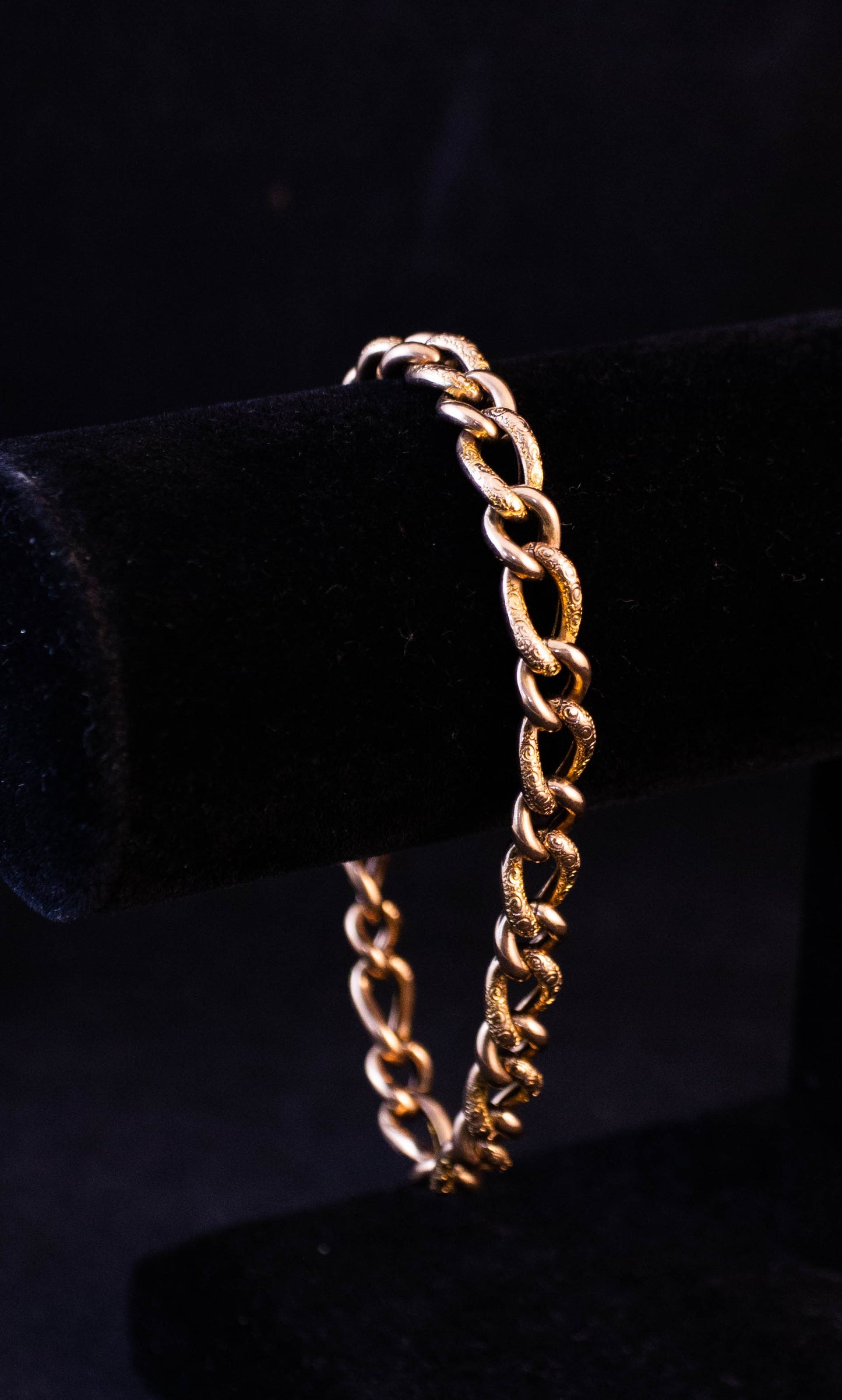 Gold Curb Link Bracelet