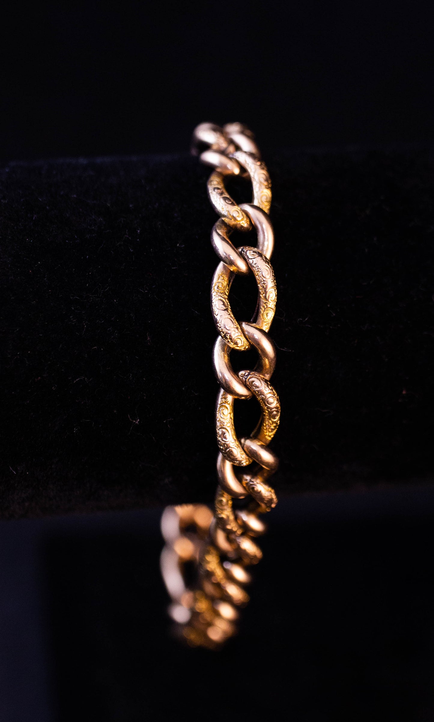 Gold Curb Link Bracelet